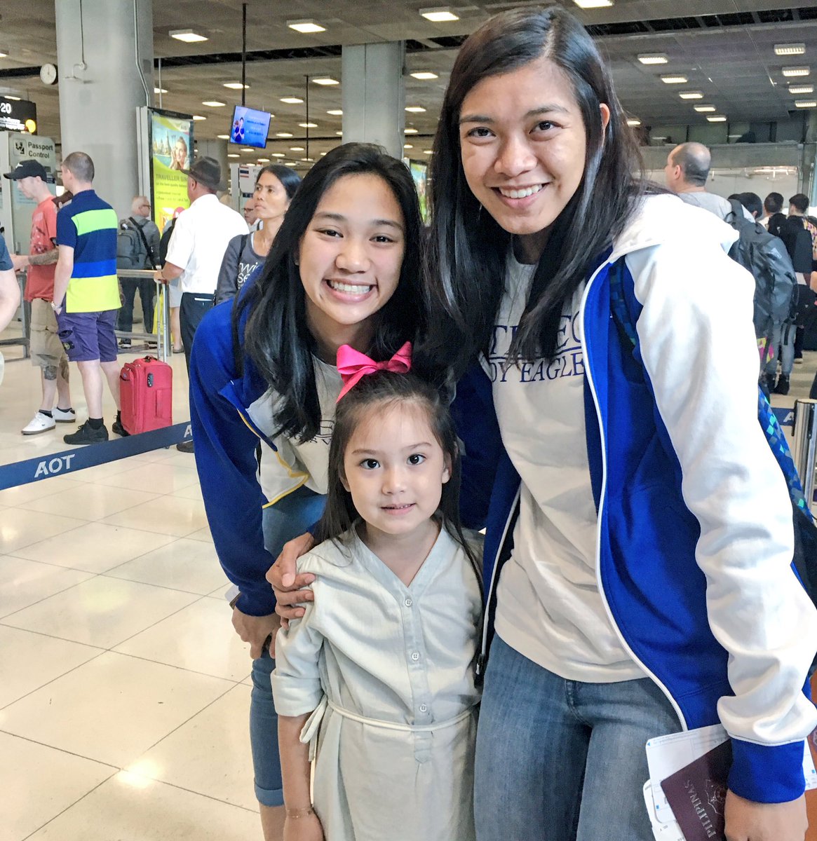AlyssaValdez2's tweet photo. HBD BDL. 💙 https://t.co/tWkciQwNAW