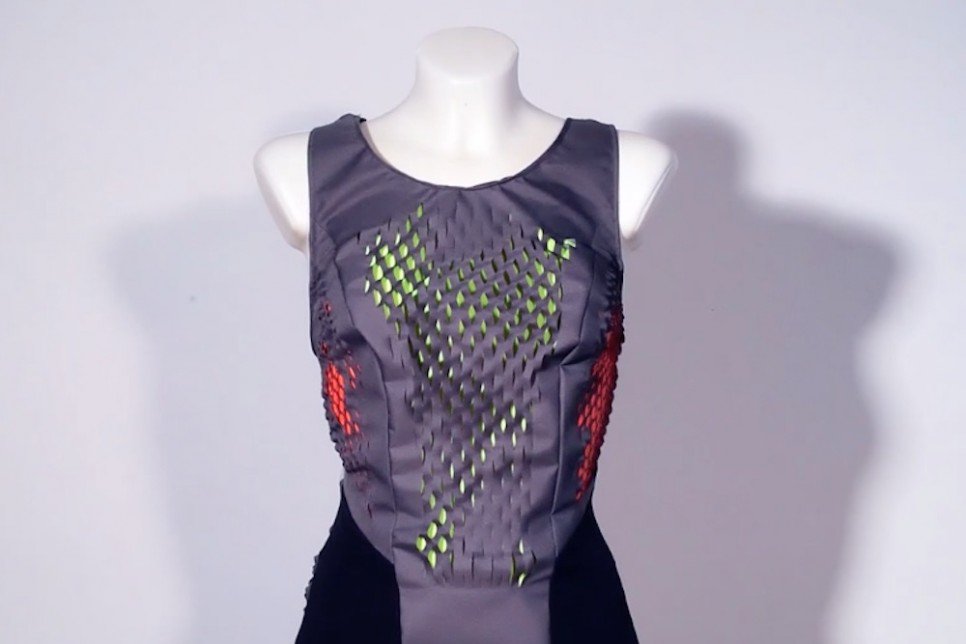 HavasLynxUS's tweet photo. Smart #fitness gear tightens as its wearer's heart rate increases during physical activity https://t.co/G9e74BbPvQ https://t.co/q5GFVNLVnq