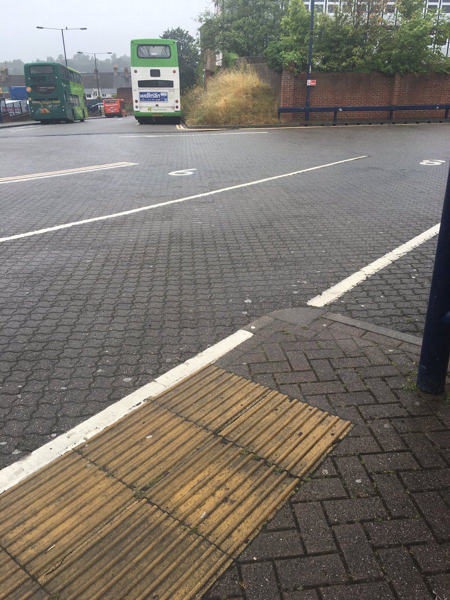 PD31's tweet photo. Yet again....I'm stood in front of a space where my bloody bus should be.....#late #comeonffs https://t.co/8WK3KFfTzF