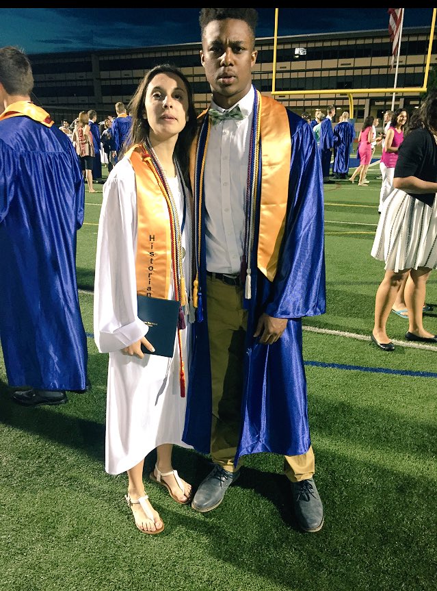 cedric_j_adams's tweet photo. @freshyfresh2012 Happy Birthday KG! 🎉🎉🎈🙂
We go waayyyy back. ✊#StayGrand https://t.co/lvOeopnfkr