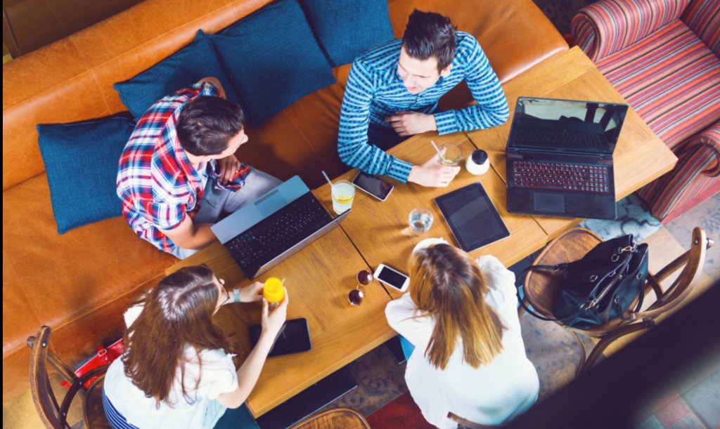 CNNBusiness's tweet photo. Top 4 money habits of rich Millennials: https://t.co/CyrXDaxSeu via @AOL https://t.co/P9ZbBoM5RM