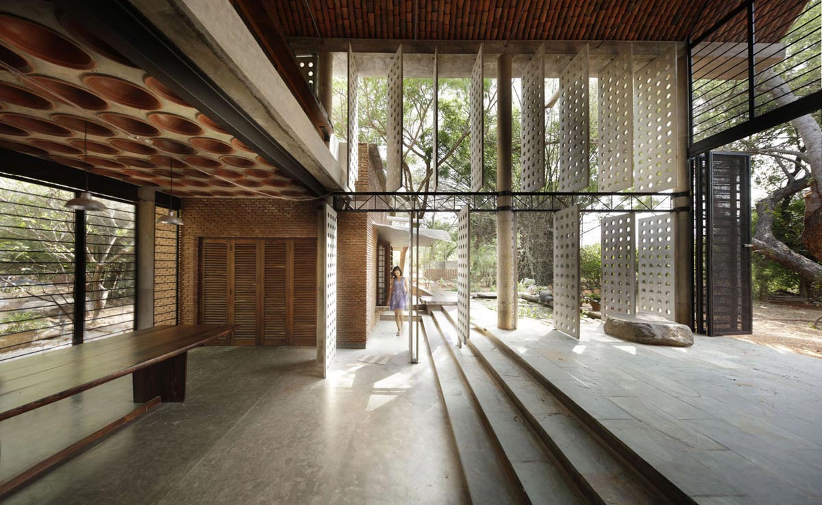 Actar Publishers (@actar_publisher) on Twitter photo project Wall House by <a href="/AnupamaKundoo/">Anupama Kundoo</a> at #Auroville, #India.
Photograph: <a href="/javiercsevilla/">javier callejas</a> 
urbannext.net/wall-house/ project Wall House by <a href="/AnupamaKundoo/">Anupama Kundoo</a> at #Auroville, #India.
Photograph: <a href="/javiercsevilla/">javier callejas</a> 
urbannext.net/wall-house/