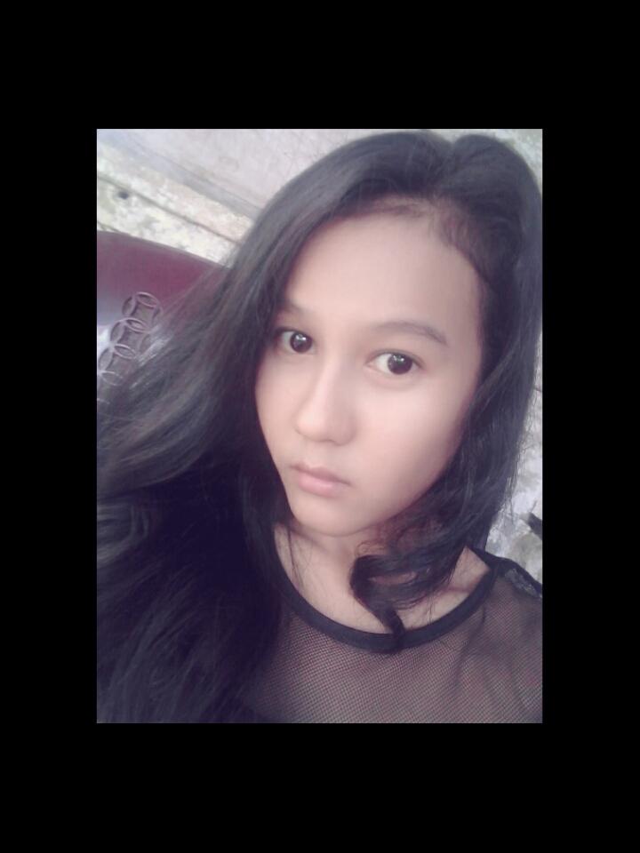SereVirginia's tweet photo. #Tg.1 #XIIips3 #smanise https://t.co/5kGbxD5IiT