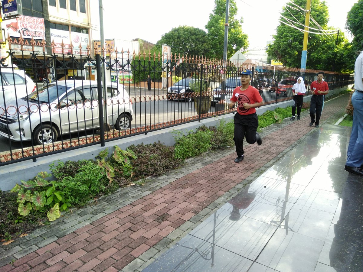 Selamat sore! Hari ini sdg diadakan seleksi PASPARA. Selamat berjuang utk adik2