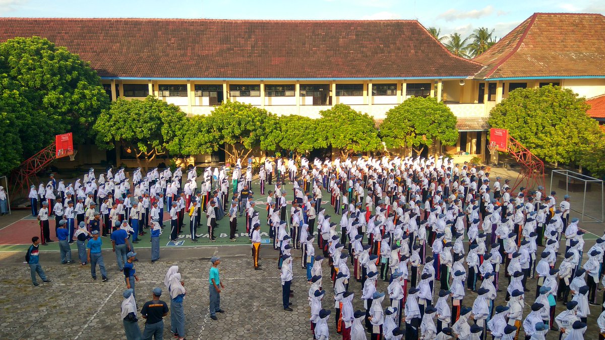 PBB hari kedua SMK N 1 Bantul 🙋🙋