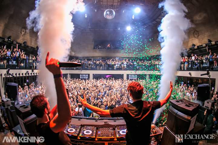 WWlithuania's tweet photo. @WandWmusic killed everybody at Exchange nightclub Los Angeles,California🙌🎉 #wandw #wandwmusic #mainstagemusic #dj https://t.co/RDl2rUEh0D