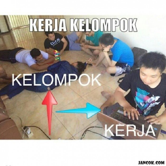 JB_Creative01's tweet photo. Ngomongnya sih Kerja Kelompok Faktanya sih hmmm https://t.co/gE4TeZp9LN