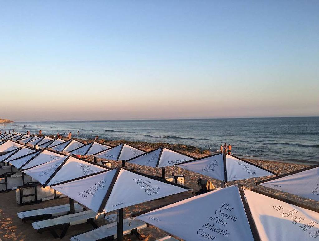 nomanbefore's tweet photo. Playing hooky after lunch for a late afternoon at the beach.
•
#carcavelos #praia #beach #… https://t.co/JyABNafm8y https://t.co/Dcse3dUqCV
