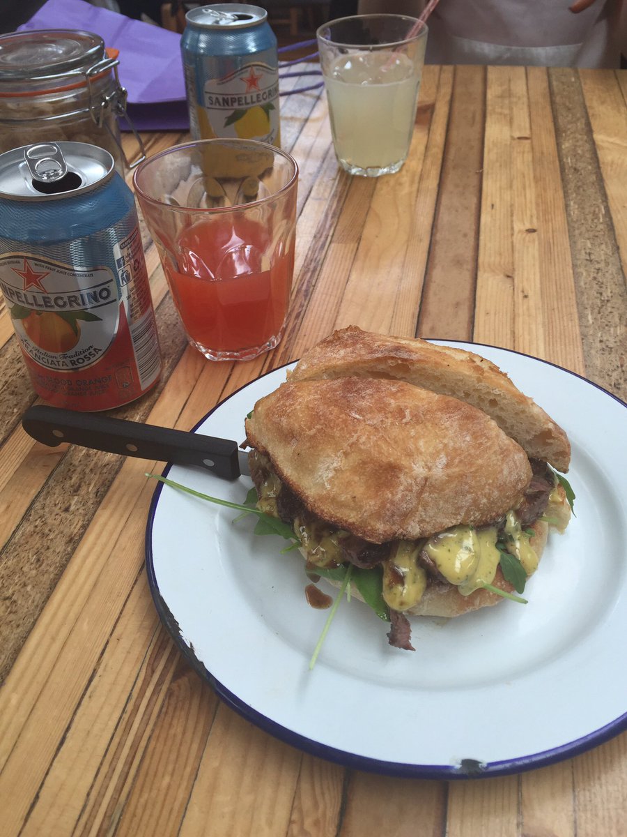 diningwithaim's tweet photo. @Tendercow @MarketHouseAlty I adore these Steak Sandwiches 😋 Love a good Blood Orange @SanpellegrinoUK as well! 🍊 https://t.co/fUyCFCpZjT