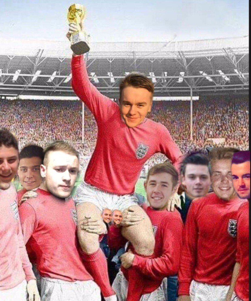 DanielPowell97's tweet photo. ** Breaking News ** Boyhood badger @Ge0rgeG7 replaces 🐍 #BetterMember #Loyal https://t.co/smX8WOTvFy