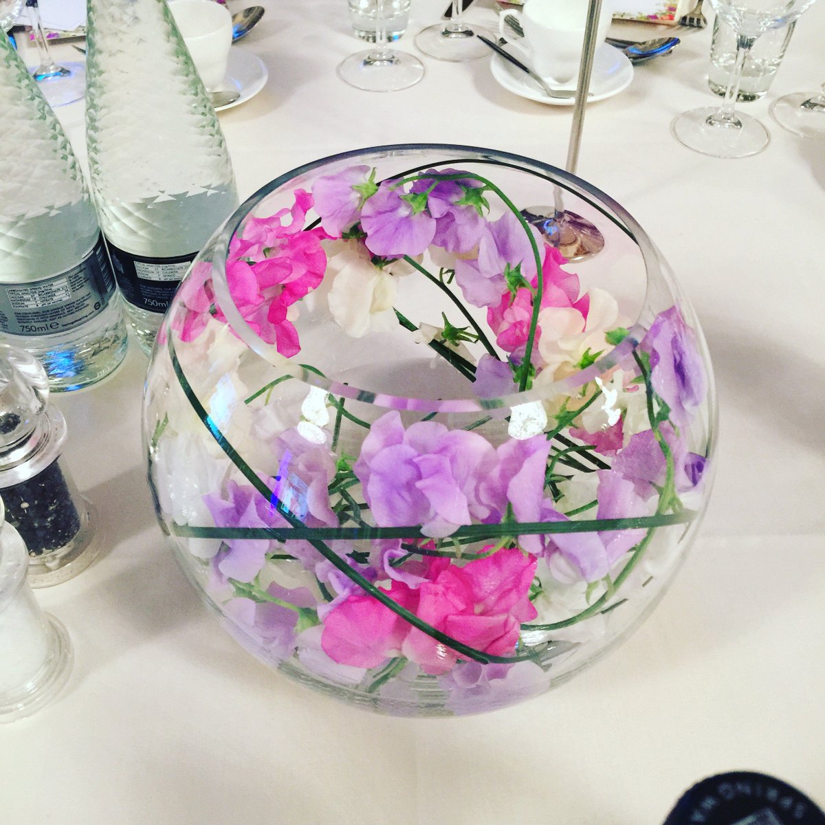 TheGibsonHall's tweet photo. Thank you @HayfordRhodes for the lovely #tabledisplays at one of our recent #events #Flowerdisplay #eventprofs https://t.co/h6iwmj6bQn