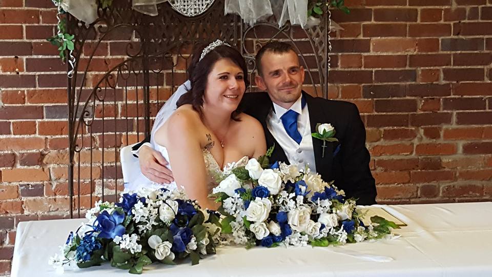 WantisdenValley's tweet photo. Congratulations to our Bride &amp; Groom on their wedding yesterday @WantisdenValley <3 https://t.co/3V0ixnyn0n