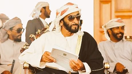 Breakingkw's tweet image. طلب الشيخ زايد "رحمه الله" كل قادر على حمل السلاح التطوع في القوات المسلحة الاماراتية.
#ذكرى_الغزو_العراقي_الغاشم