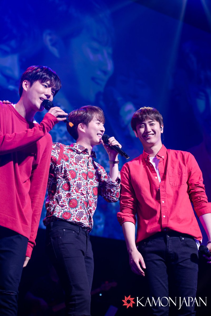 Kkorepo's tweet photo. ＃ヨンセン、＃キュジョン、＃ヒョンジュン（マンネ）よるユニット　＃SS301　のレポを掲載しました！「取材レポ」Double S 301“皆さんと一緒に過ごせて楽しかったです！”https://t.co/OQsrlbL1MA https://t.co/ilDF5kUGuY