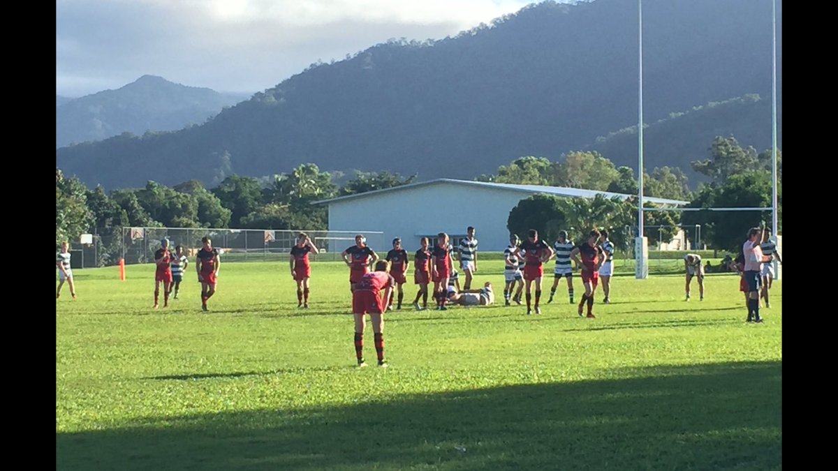 VickersDavid's tweet photo. The big dog @pj_vickers over for the 1st one in a 19-0 win in Cairns over Trinity Anglican School #3from4 #waytoend https://t.co/1XKPEoRBHI