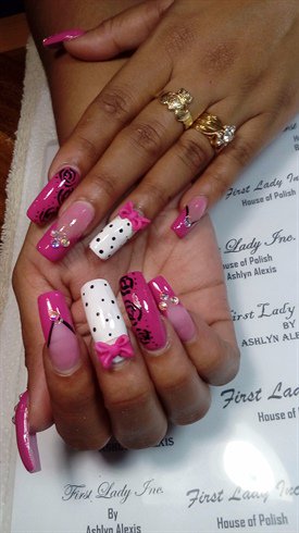 BestOfNailArt's tweet photo. Pink Bliss https://t.co/DcDiow1IkG #NailArt https://t.co/OC0t9PZbxE