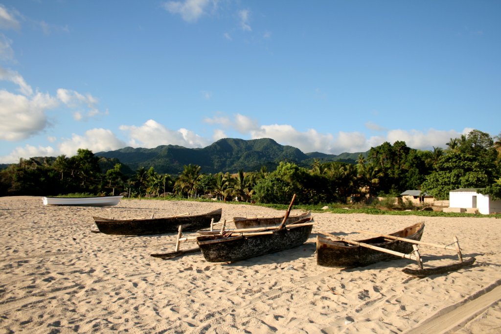 DahariComores's tweet photo. Mohéli, Moroni ou Anjouan ? RT si vous avez deviné d’où vient cette photo #ecotourisme #Dahari #Comores https://t.co/9acQNO9pdA