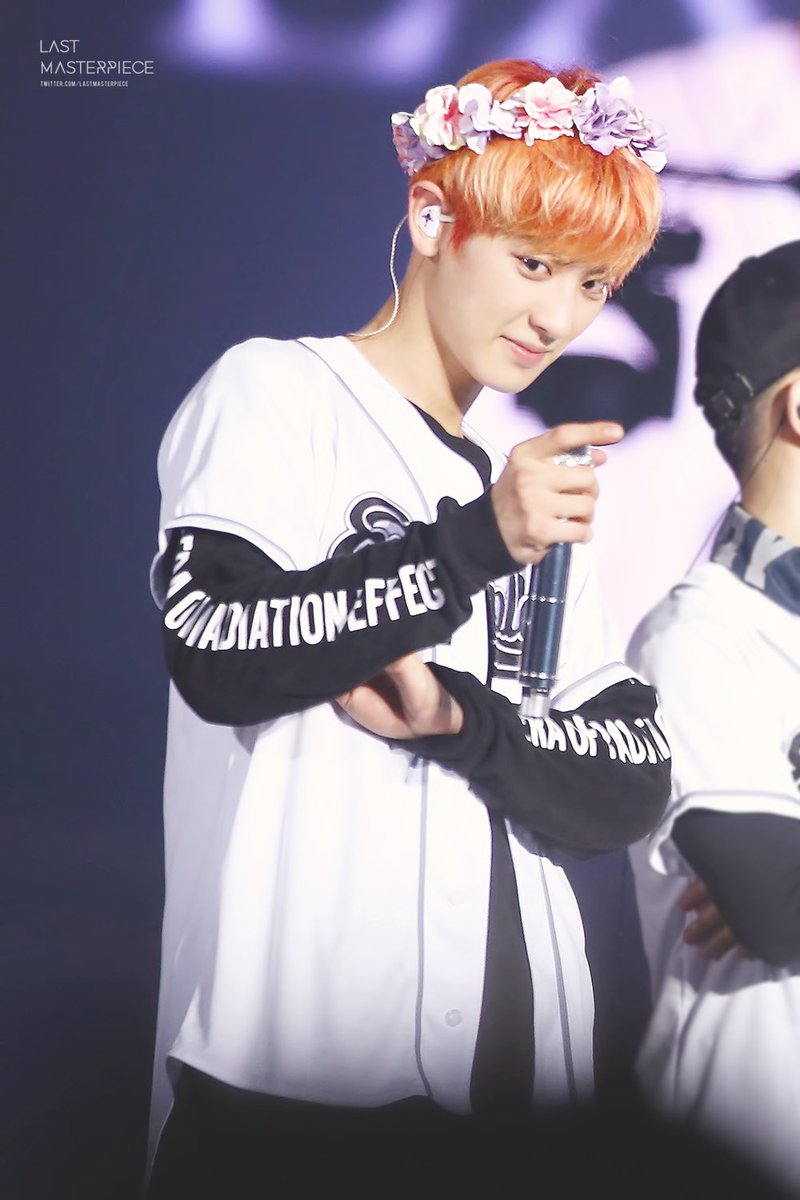 exoffical's tweet photo. 160729 Chanyeol at Exoplanet #3 - The EXO’rDium in Seoul | Dreams come true https://t.co/sXEfIkFLuH https://t.co/lvTJIEWNfY