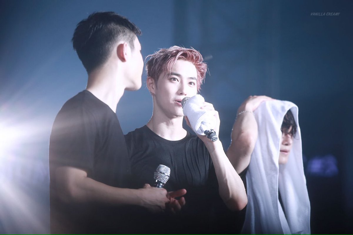 exoffical's tweet photo. 160731 SUHO at Exoplanet #3 - The EXO’rDium in Seoul | VanillaCreamy https://t.co/LmY8Vcq9OG https://t.co/pvQ7xasMGJ https://t.co/e13ZZXCJGh