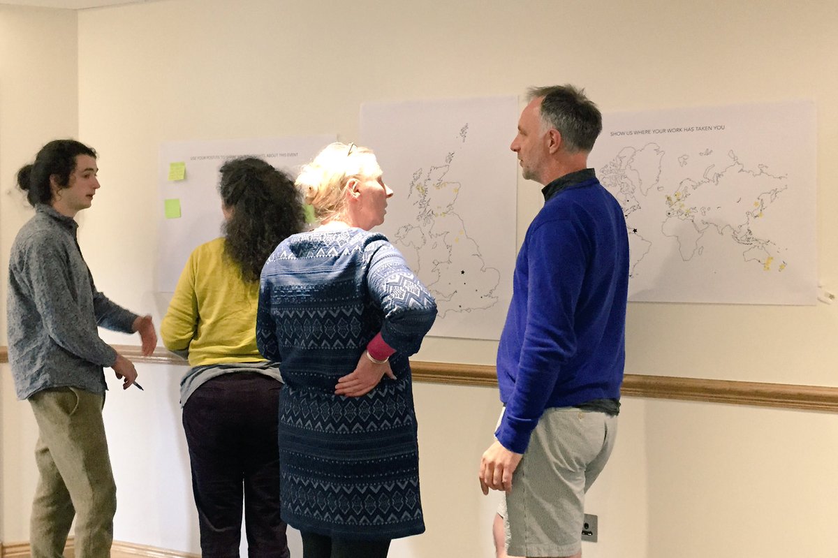 skyeatlas's tweet photo. Reviewing the Live Audit from #GCI16 Thanks @Creative_Dundee @CreativeEdin for sharing this format #MassAssembly https://t.co/vfTm4bKKxE