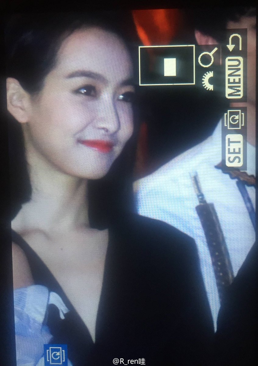 Vickryslove's tweet photo. My best friend's wedding presscon (160802) cr.owner #fx #victoria https://t.co/duGySM9D7b