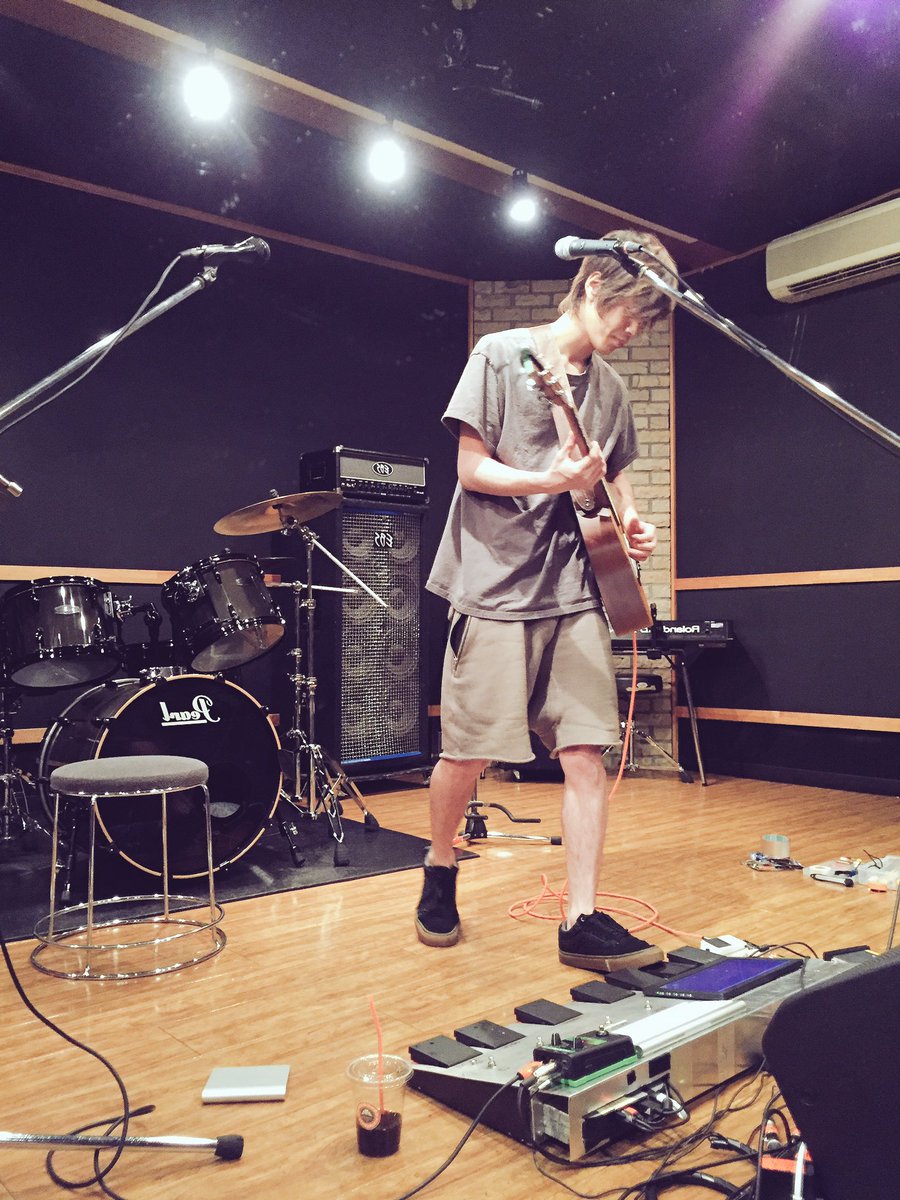 ReNmusic_crew's tweet photo. 【ライブ情報】8/3(水) 代官山 LOOP

OPEN  18:30 / START 19:00

https://t.co/1J9wgstYsG
#ReNLights #d_loop #ばっこん

明日のリハーサル！ https://t.co/3NHXBI1p0C