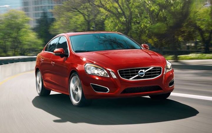 driven_india's tweet photo. With the best in class safety features the Volvo S60 is the safest drive.Call 7569-DRIVEN to book today #Driven https://t.co/rkbPW5rv3k