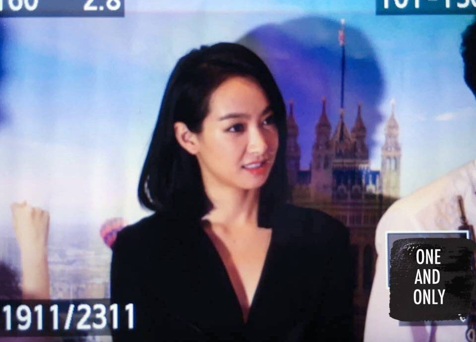 Vickryslove's tweet photo. MBFW roadshow (160802) cr.owner #fx #Victoria https://t.co/3fcZrpAoBV