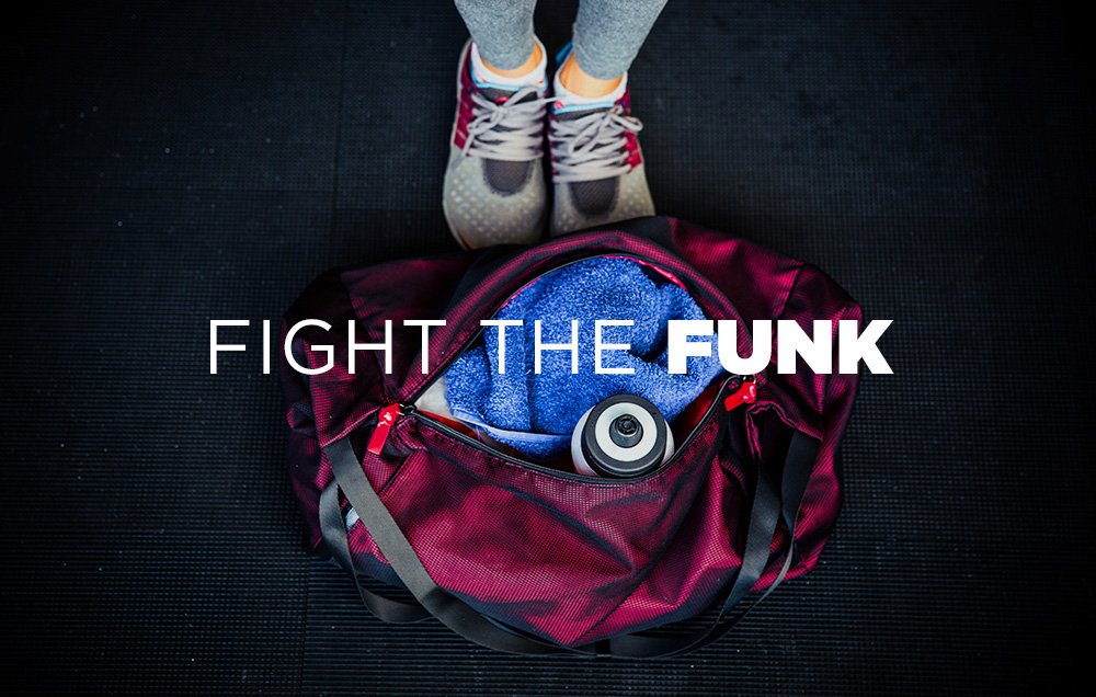 hi5runTO's tweet photo. RT @WomensHealthMag: 5 ways to save your workout clothes from eternal stinkiness: https://t.co/FKWAgge5bM https://t.co/N2U2XxiTkW