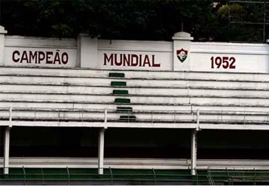 Fluminense Football Club - Uma campanha invicta e um título enorme como o  Fluzão: o Mundial de 1952 é nosso. Foi para os jornais. Entrou para a  história. #Flu115Anos