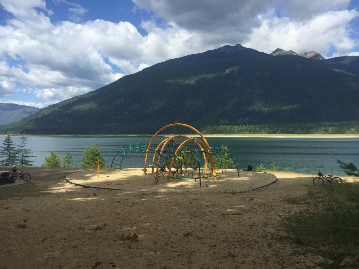 HabitatPlay's tweet photo. How did you spend your BC #longweekend? Next time, be sure to check out MacDonald Creek in #Naskup. #PlayLSI https://t.co/UFSaWTYOg2