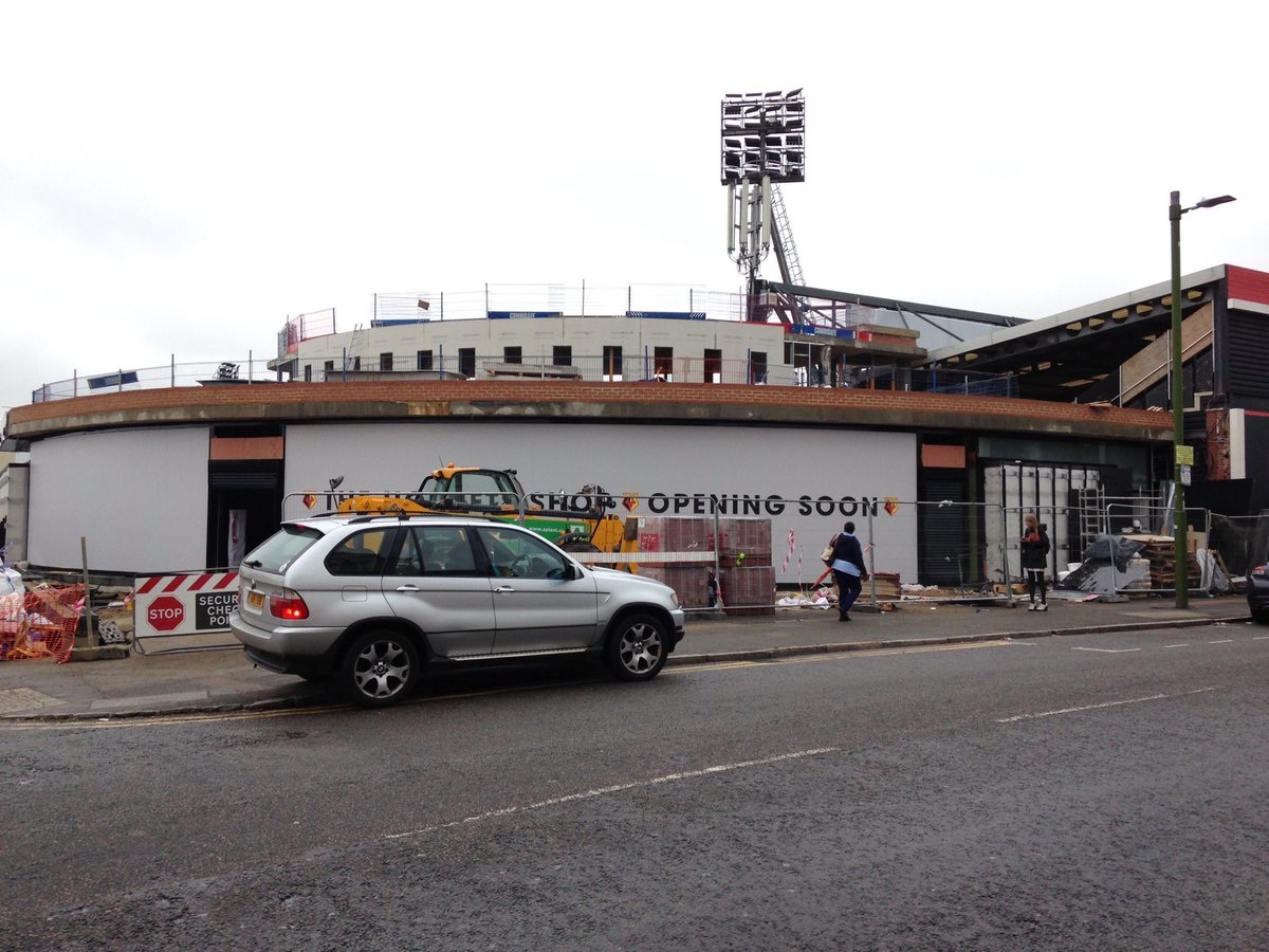 neil_k_g's tweet photo. Further update (as Tuesday 2 August 2016) on #NEcorner at #VicarageRoad #watfordfc - works move on, but plenty to do https://t.co/YZoixXu6bM