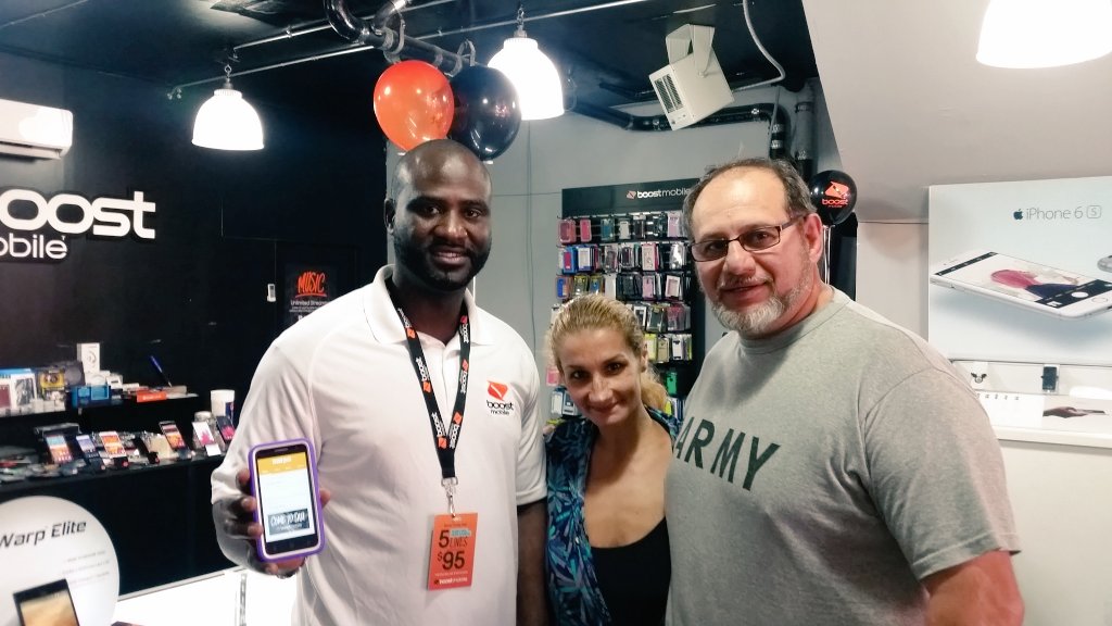 Boost_IAli's tweet photo. Winner of our #FreePhone &amp; #FreeMonth contest #BoostDealz #Phoneprotection #BoostIceCream..Congrats!@LauraMcLaugh96 https://t.co/JRezcCdYiZ