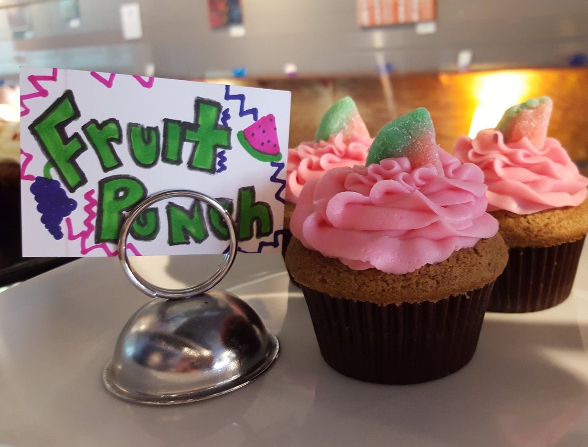 DB_Cupcakery's tweet photo. New cupcake! #sofun #cute https://t.co/MIU3fDVppf