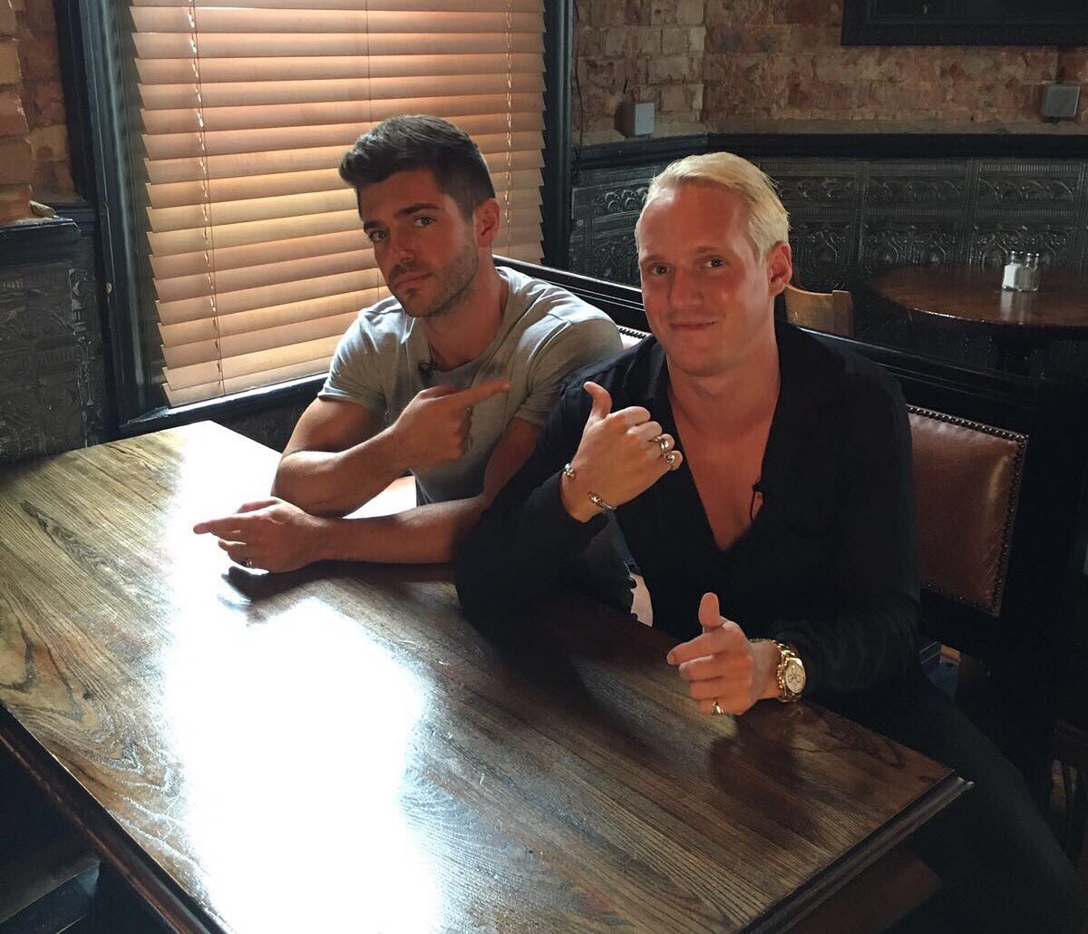 Are <a href="/JamieLaing_UK/">Jamie Laing</a> &amp; <a href="/AlexanderMytton/">Alex Mytton</a>’s dates crazier than <a href="/AnnaKendrick47/">Anna Kendrick</a> &amp; <a href="/evilhag/">:)</a>? Stay tuned. #MikeAndDave