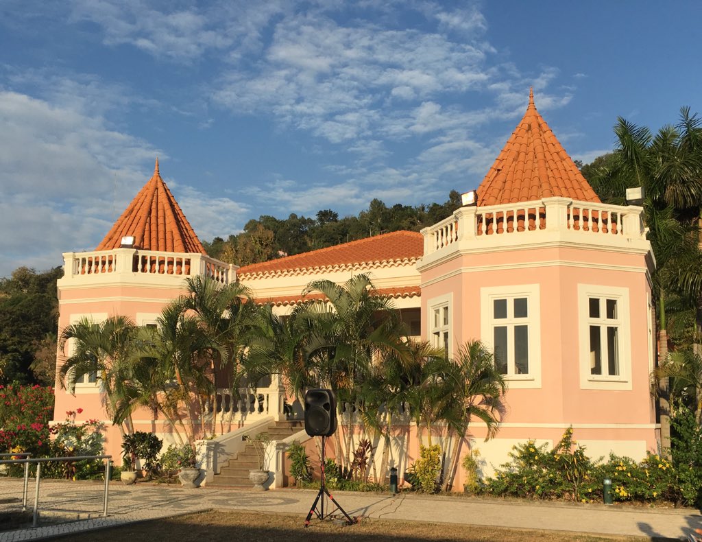 #Timorleste palacio at sunset perfect setting for <a href="/AseanPF/">ASEAN Peoples' Forum</a> reception. So happy to see lots of old friends!