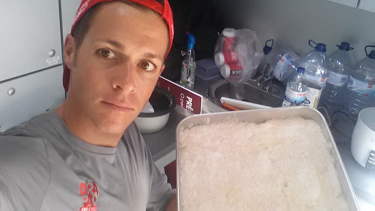 PasquDelGarrot's tweet photo. Rice cake ready for tomorrow #chef? https://t.co/OEapqQsZcl