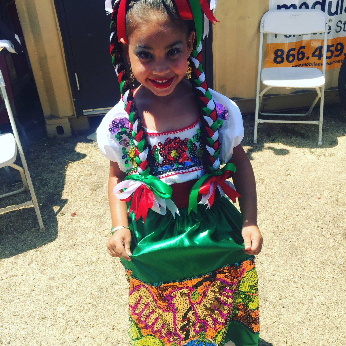 ms_Julissa's tweet photo. My beautiful China Poblana https://t.co/mNyQksGOXC