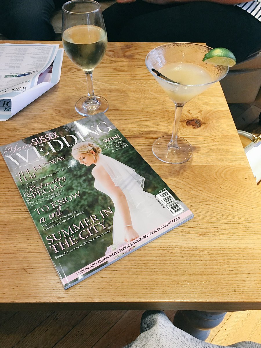 Meeting up with this month's cover star <a href="/samanthapells/">Samantha Pells</a> 💕