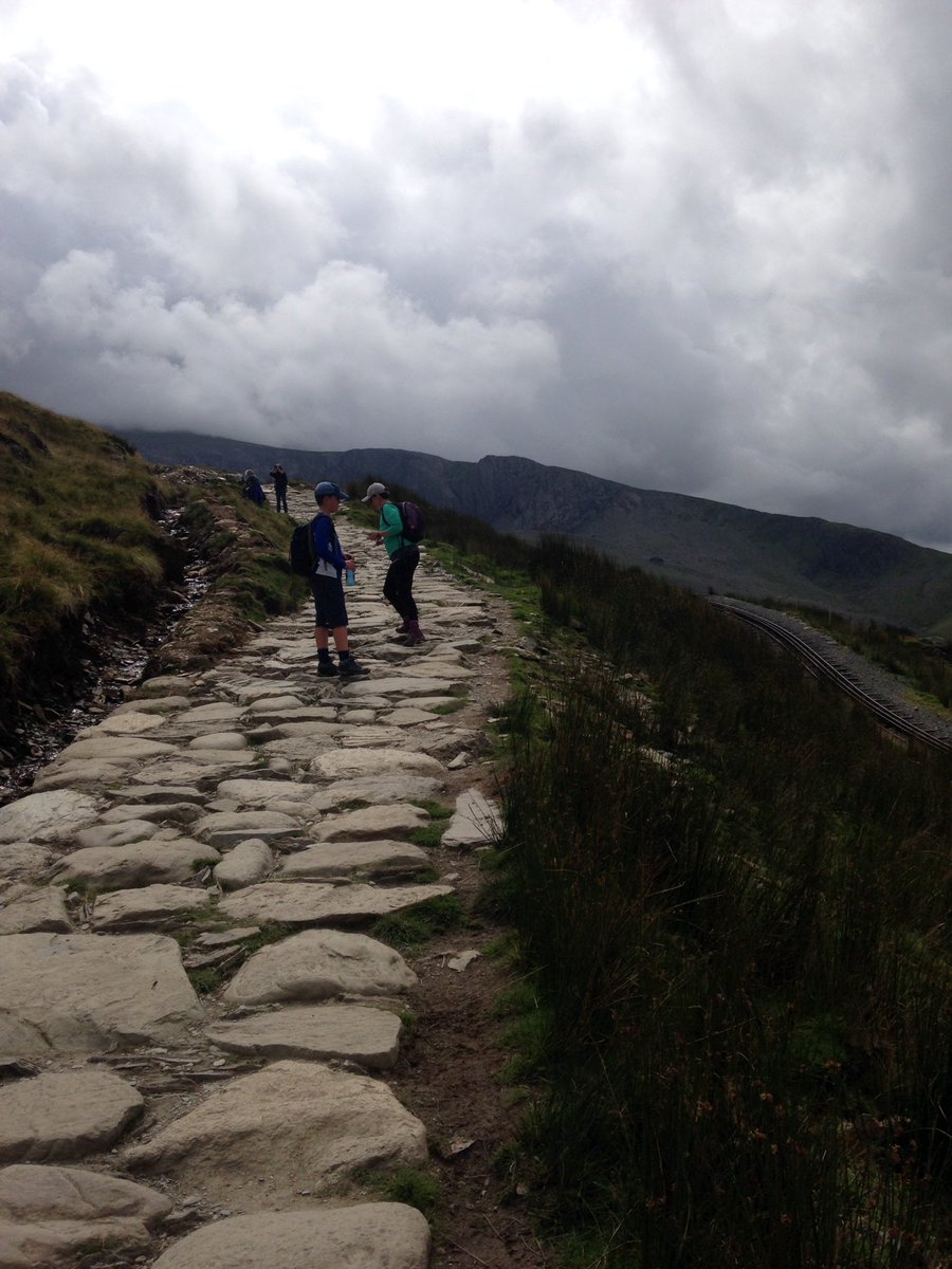 sevovelo's tweet photo. The road to Mordor!!!
#returnthering #Snowdon https://t.co/J6cRyEEA4F