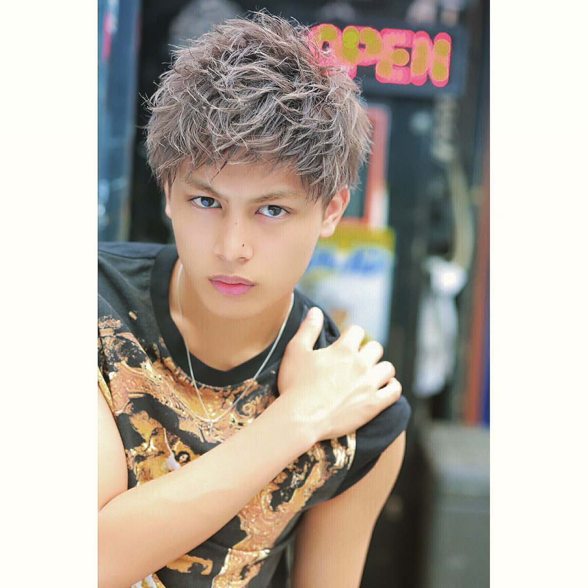 斉藤平七 へえちゃん Auf Twitter 2万人ありがちょんまげ 愛感じた 16分の1日本の血が入ったフィリピンをこれからもよろしくお願いしますっ