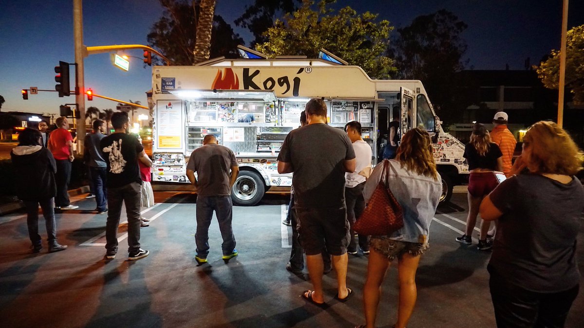 2NITE! #HB! Lineup at 16242 Beach Blvd! 5:30-9pm <a href="/kogibbq/">kogibbq</a> <a href="/JogasakiBurrito/">Jogasaki Burrito</a> <a href="/TheBurntTruck/">The Burnt Truck</a> @bakerytruck #Foodie #OC