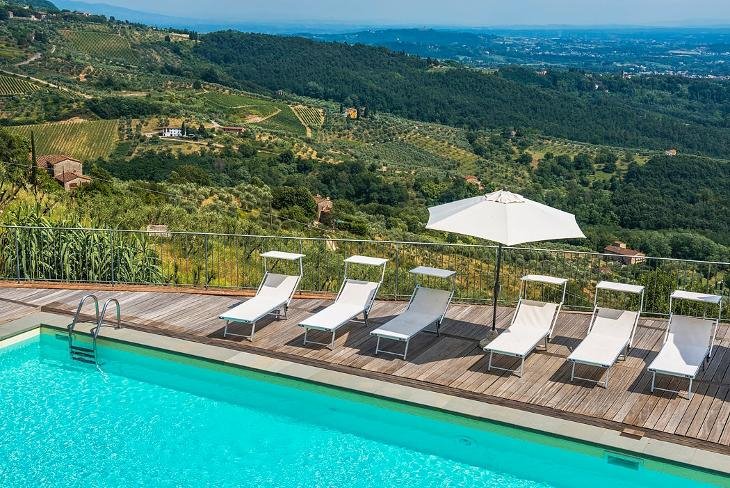 italytorent's tweet photo. A lovely #message from Linn &amp; Fred about their holiday in #Lucca, #Tuscany, #Italy. https://t.co/Vpwb4u5Iud https://t.co/E8UUwpSfkA