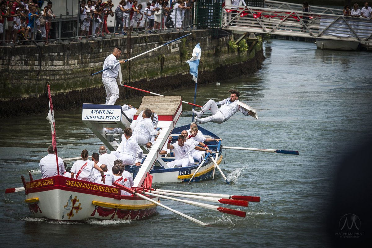 Fetes_Bayonne's tweet photo. Nos coups de cœur des Fêtes de #Bayonne #FDB2016 > https://t.co/KoP45H7wvj https://t.co/oW7LTVXXnq