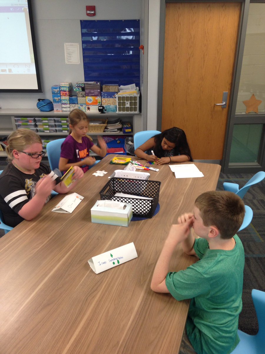 TeamHyperSpace's tweet photo. Happy first day of school! #risrocks #pcscin https://t.co/be2p74SO0H
