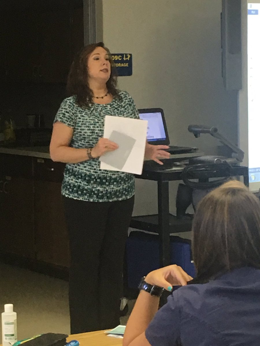 Kimnix88's tweet photo. Thank you Michelle from Regis Hair Salon for speaking to our cosmetology students this morning. @HaneyTechCenter https://t.co/5zzTcJIlhy