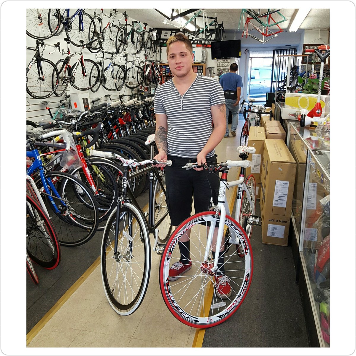 ygbicycles's tweet photo. Thank you for choosing YG Bicycles! #micargi #fixie #ygbicycles #supportyourlocalbikeshop #sylmar https://t.co/SyTJv9T8Cl