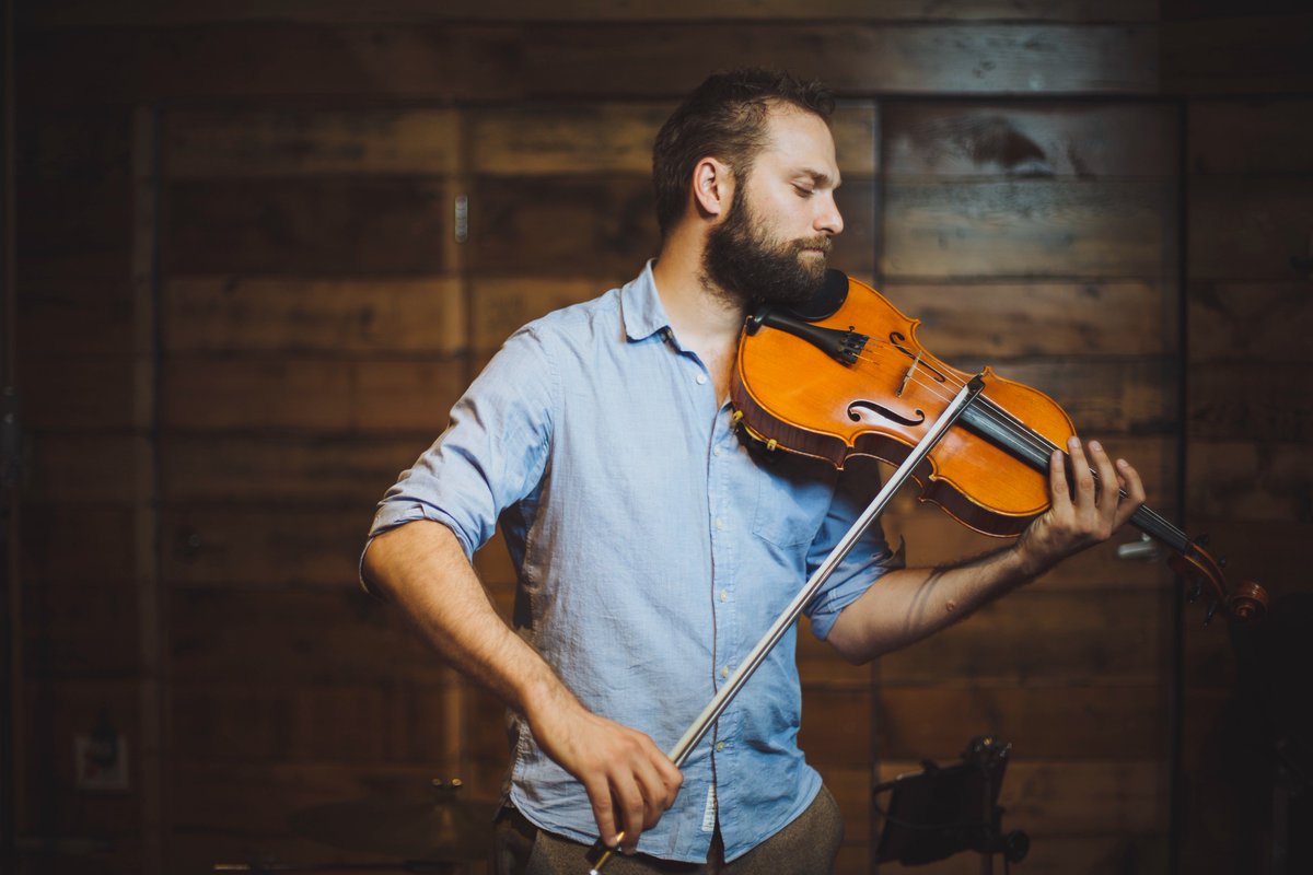 I'm back <a href="/kayamalay/">kayamalaybistro</a> with the @sonsofgranville for another live show. Join us from 7:00pm! facebook.com/events/1748227…