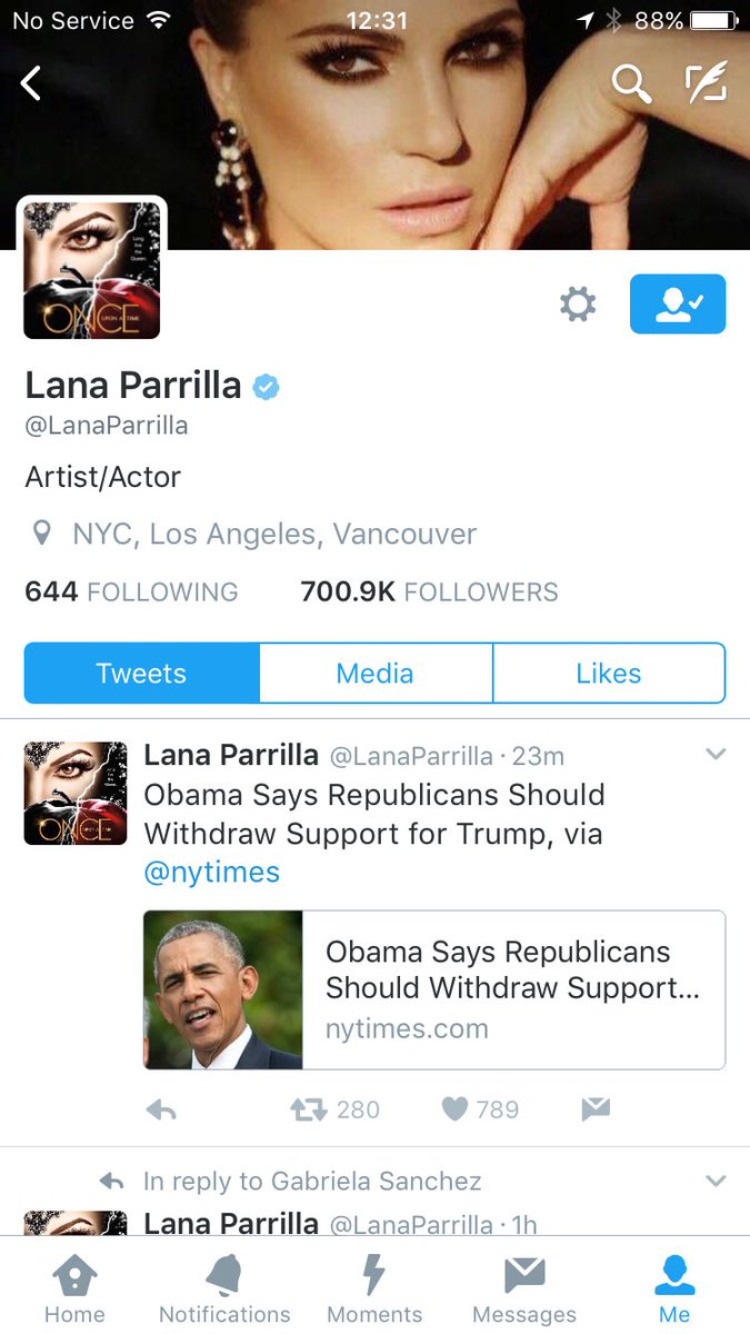 I bet we could get <a href="/LanaParrilla/">Lana Parrilla</a> to 1M followers easy. #EvilRegals 💪🏻🤘🏻