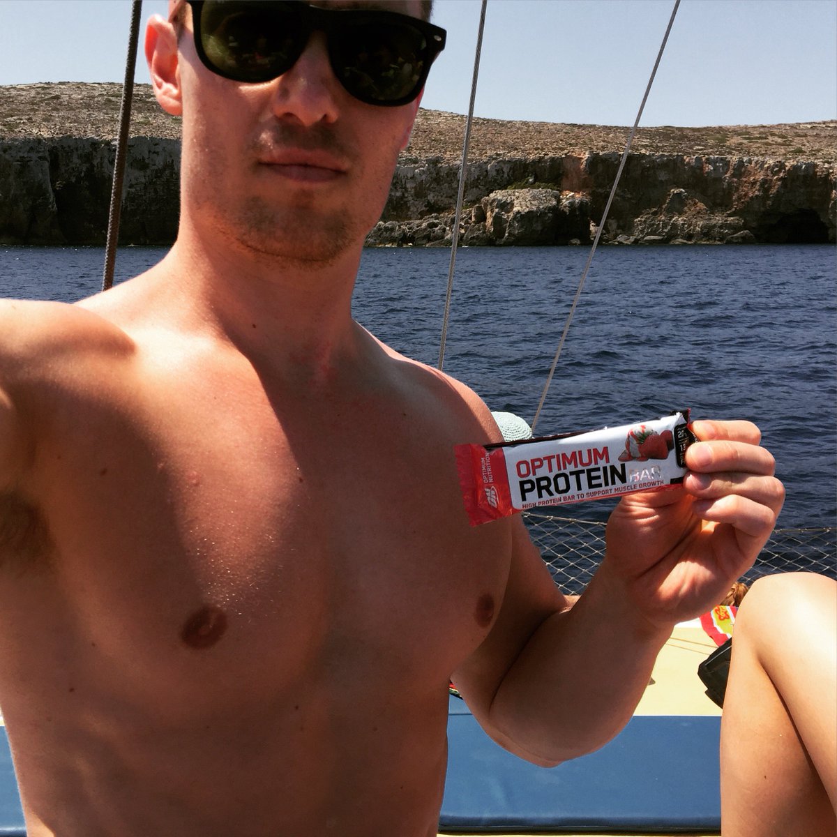 msharmanfitness's tweet photo. Found my #optimoment on a boat trip round Malta! Gotta get my protein in somehow! https://t.co/xLD8Q6GBCp